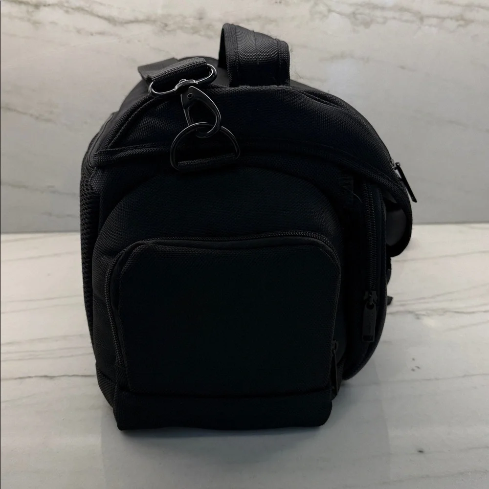 Nikon SC-B2 Digital SLR Camera Bag Case With Strap